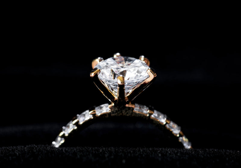 Best Metals for 3ct Diamond Engagement Rings: Gold, Platinum & More